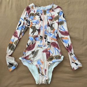 lspace spring suit